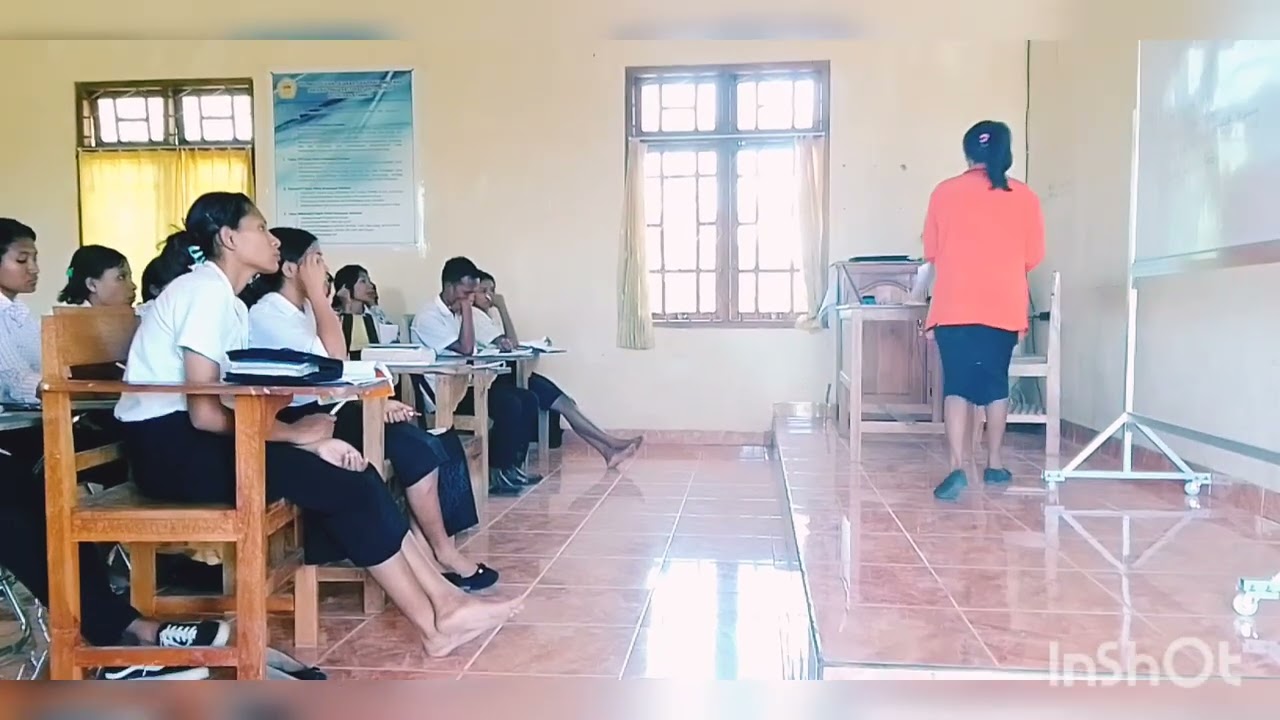 Tugas Praktek Mengajar//Mata Kuliah: Mikro Teaching//OKTAVIYANI SATRIA HUN