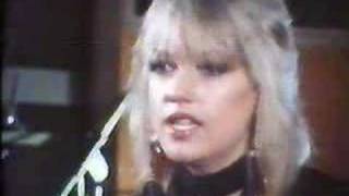 Sharon O'Neill - Interview & Waiting for You