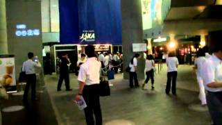 DSCF4612_東京駅前JAXAで、はやぶさカプセル展示20100816.AVI