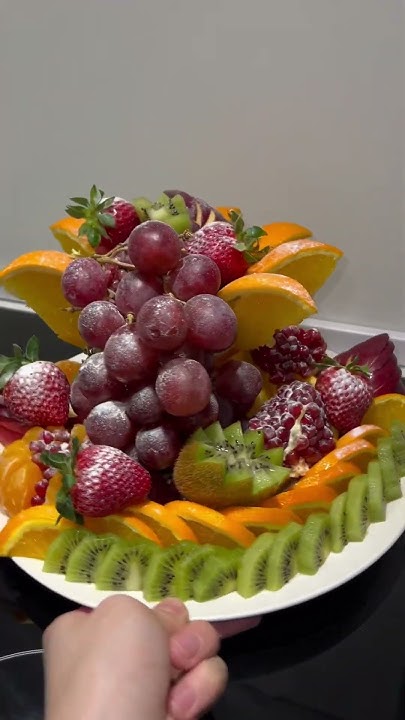 Фруктова нарезка. Ассорти из фруктов. Идея фруктового ассорти.🍓🍌🥝🍊 ...