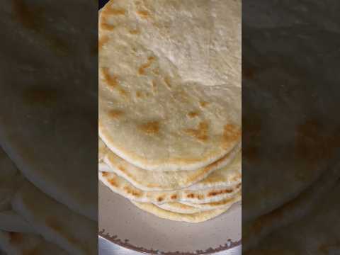 GREEK PITAS -ΕΛΛΗΝΙΚΕΣ