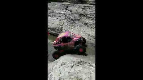 Polaris Rzr Turbo stands it straight up on a sketchy climb! Subscribe for more sxs content!