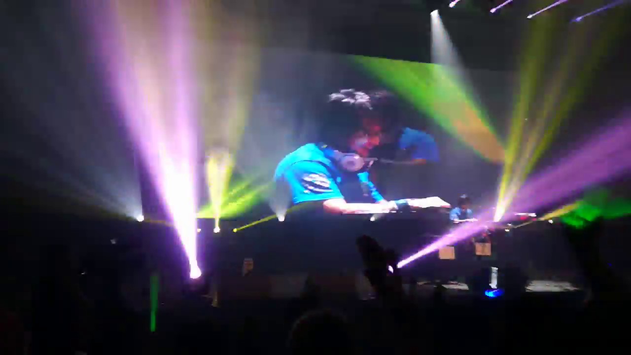 Comic Fiesta 2017 - Second Heaven Performed by Ryu*