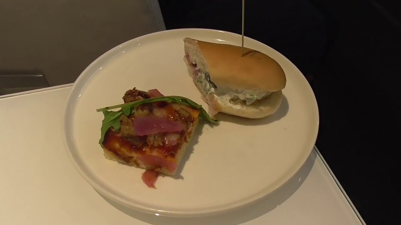 Hot food at Finnair lounge