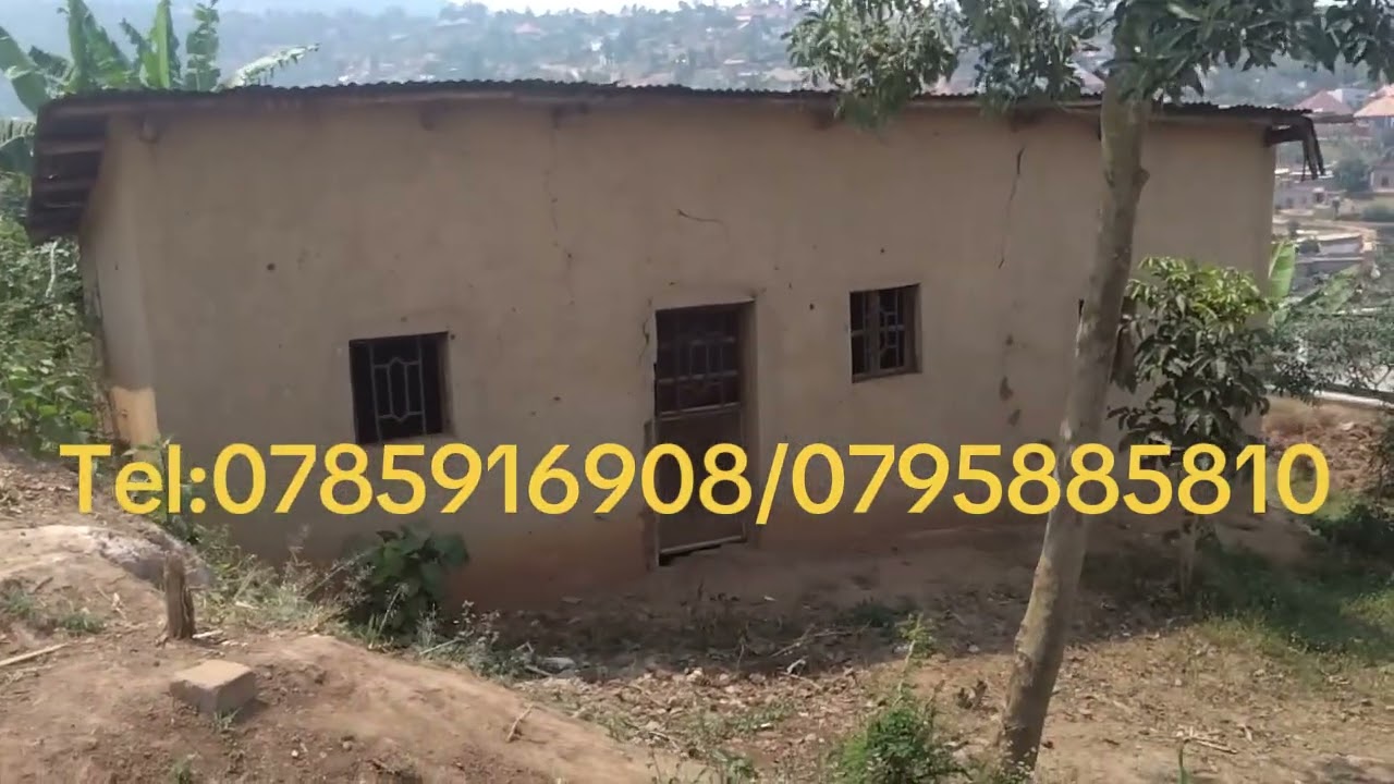 Ibibanza byiza cyane binini kd Kuri make biri hano igasanze hafi ya kaburimbo