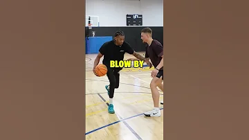 Pro Basketball Player Reveals SECRET MOVE To Score More Points 