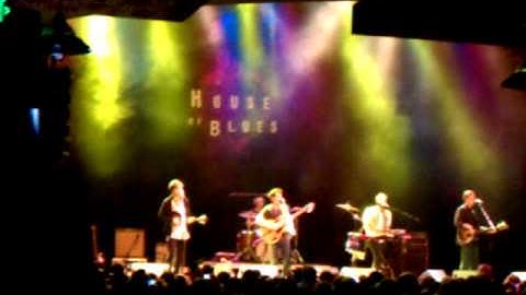 Local natives airplanes live in Houston