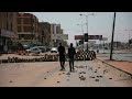 Sudan anti-coup protests defy army, PM held under guard • FRANCE 24 English