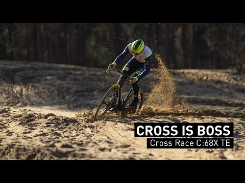 Video: Cube Cross Race C:62 recenzie biciclete de ciclocross