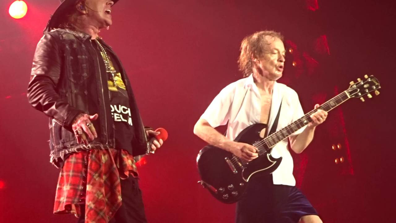AC/DC LET THERE BE ROCK LIVE. DÜSSELDORF, JUNE 15th 2016. - YouTube