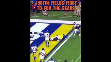 Justin Fields first and last TD as a Bear