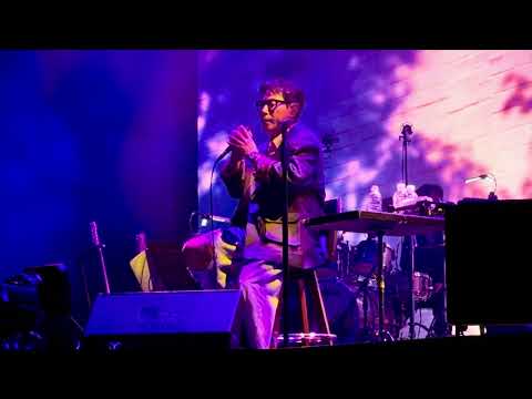 Yoon Jong Shin (윤종신) - Lean on you (그댈게) (live in Seoul)