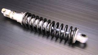 ホンダ【ドリーム CB750FOUR 2】取外しリアショック1本はこんな感じです。