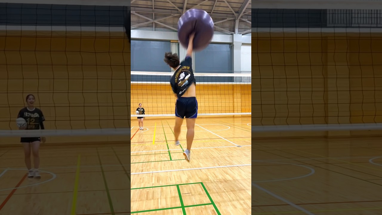 熊のパワーが凄すぎる。#バレー #shorts