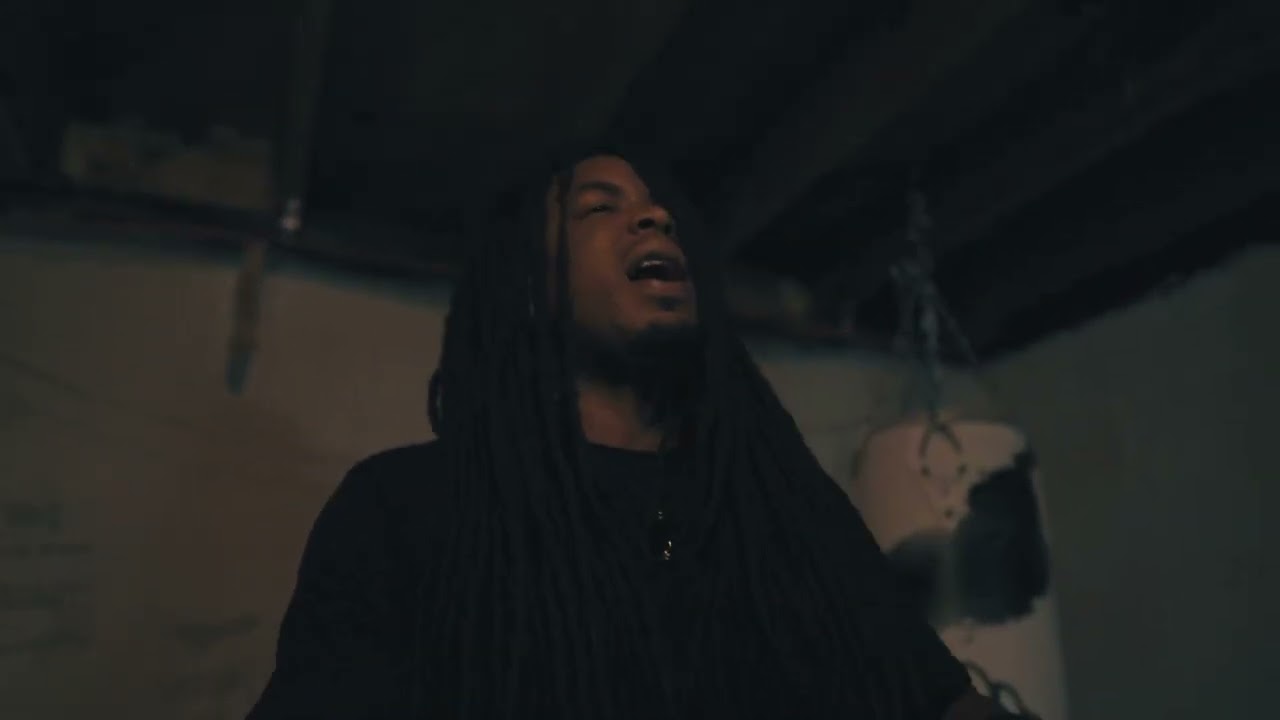 SEVEN X BLACKOUT ( shot by jimmiplugg)