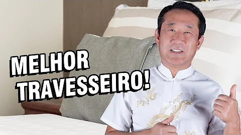 Qual o nome e significado do símbolo que aparece preso nas mãos dos deuses do Egito?