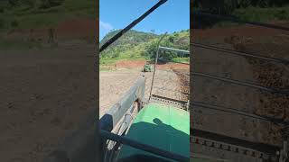 trator 6100 j no arado Baldan
