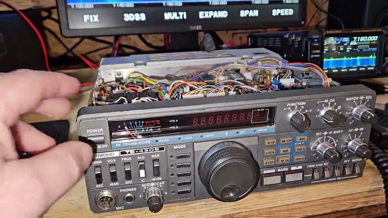Kenwood ts430s pll unlock condition. ham radio diy - YouTube