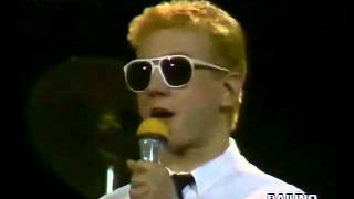 Video thumbnail of "DECIBEL:  CONTESSA - Sanremo 1980"