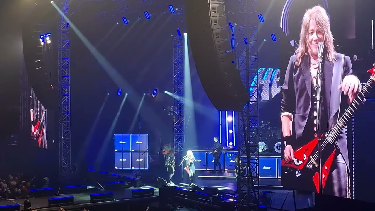 HELLOWEEN - Heavy Metal (Is The Law) - TiposBet Aréna Zvolen - 25.10.2025