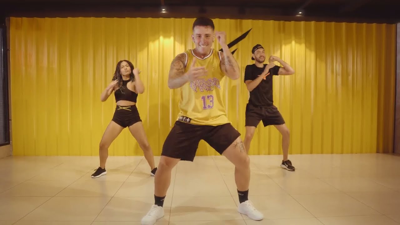 Botada no sigilo - Parangolé | Swing com Brenno (Coreografia)