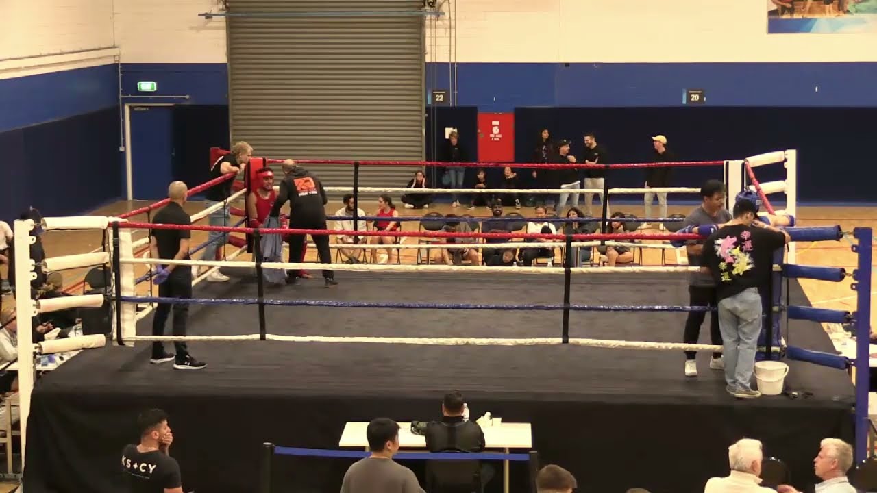 Muaythai Victoria - May 2023 - Andoni Uhila (red) vs Nick Yong (blue) F17