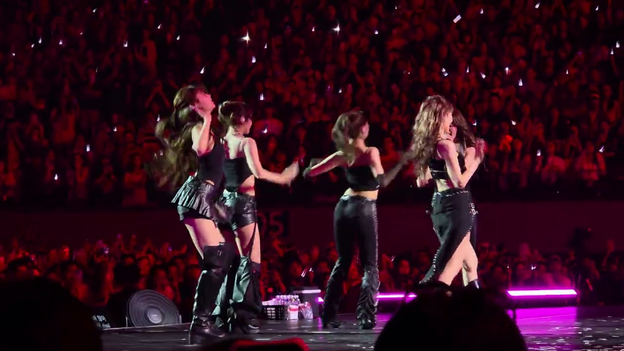 Unforgiven + Antifragile by Le Sserafim in Manila 2025 #EASY_CRAZY_HOT_IN_MANILA