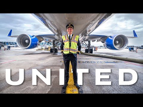 Becoming A United Airlines Pilot | Your Worldwide Adventure