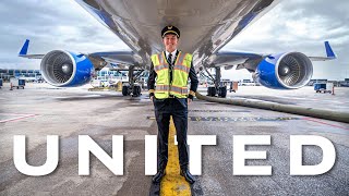 Becoming A United Airlines Pilot | Your Worldwide Adventure screenshot 2