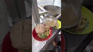 Amazing Jumbo beef meatballs in noodles - Indonesian Street Food