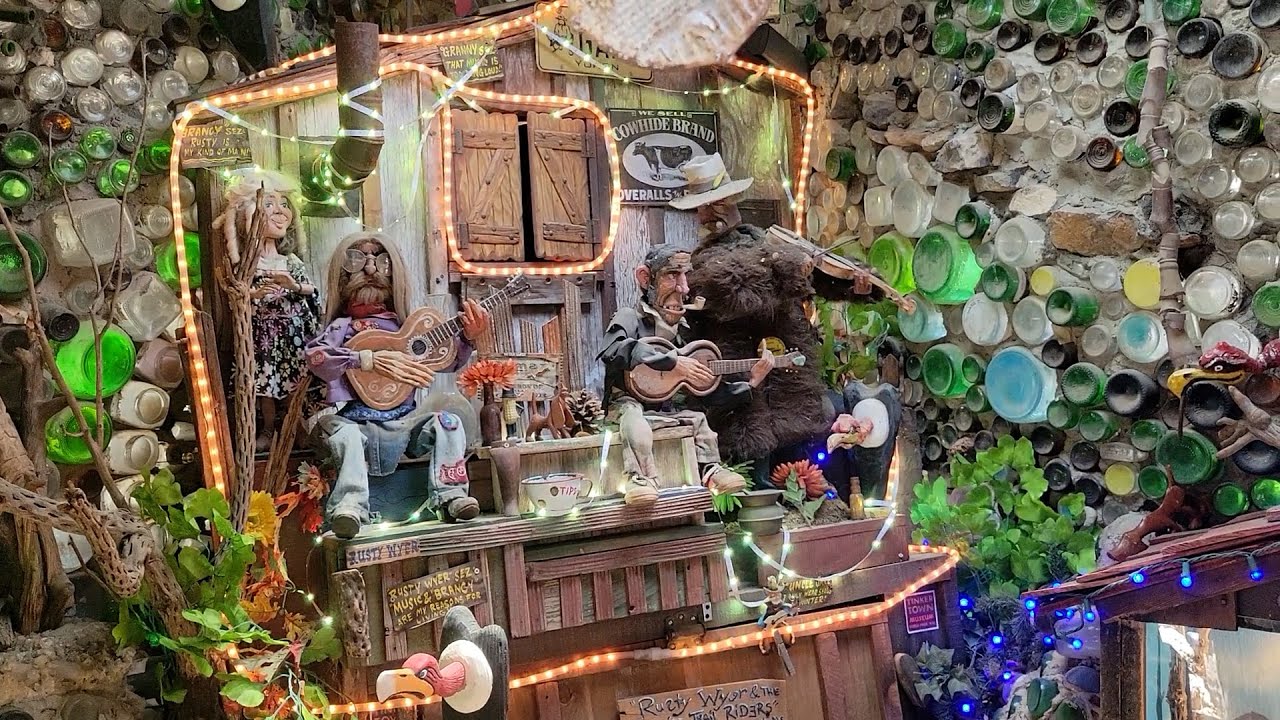 A Short Tour of Tinkertown Museum YouTube