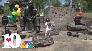 Knoxville to celebrate anniversary of Alex Haley statue dedication on Saturday