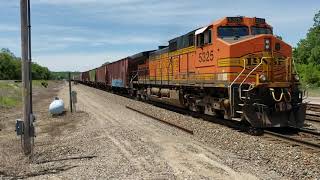 MADNESS ALERT! Emporia sub action featuring a WB 4x2x2 S train racing a WB Z train! A MUST SEE!