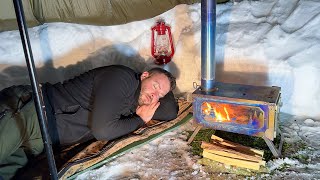 Deep Snow Camping in Heavy Snowfall! ❄️ Surviving in Freezing Cold - Winter Camping in Snow