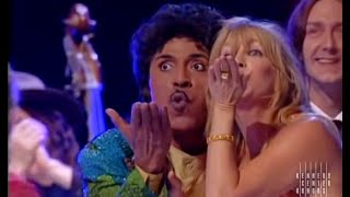 Little Richard - Johnny B. Goode (Live 2000) Kennedy Centre Honours Chuck Berry Tribute