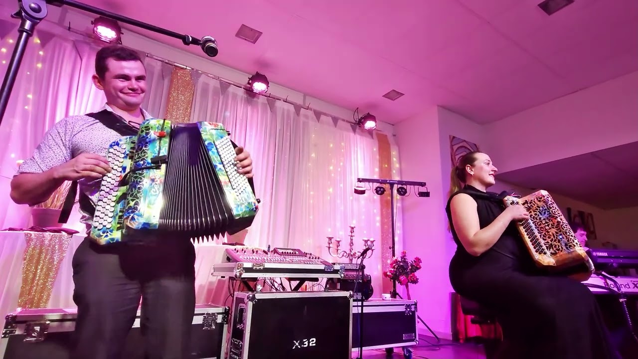 orchestre Diégo Gatte Florine Malherbe à Barjavelle #frenchmusic #accordion #musique #accordéon