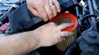 2002 - 2006 Honda CRV - Air Filter Replacement