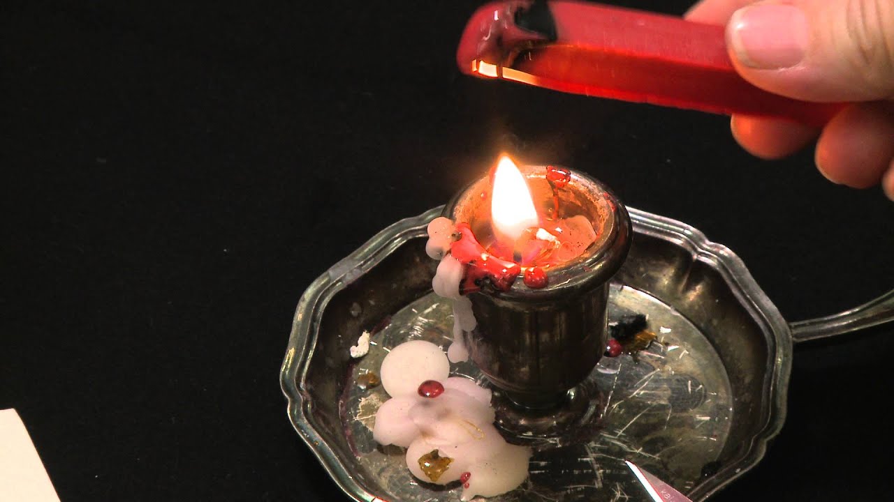 Letterlocking A letter with an attached lock, Italy (1603) YouTube