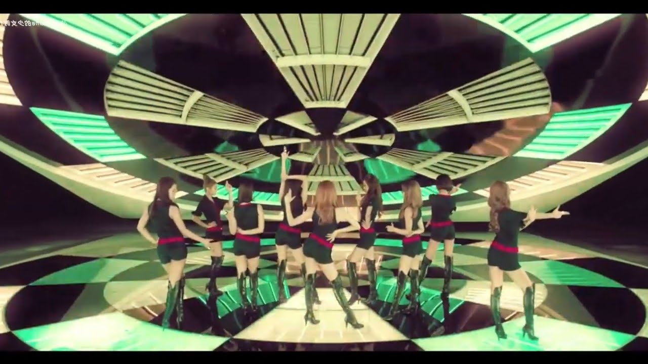 Girls' Generation (少女時代) 