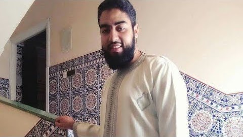 تلاوة مؤثرة للمقرئ أيمن اعبيدة