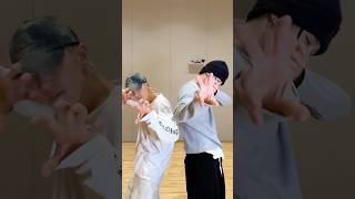 #동갑내기 🤝 with #YEONJUN #연준 #TOMORROW_X_TOGETHER #투모로우바이투게더 #HOSHI #호시 #HxW #호시X우지 #96ers #BEAM