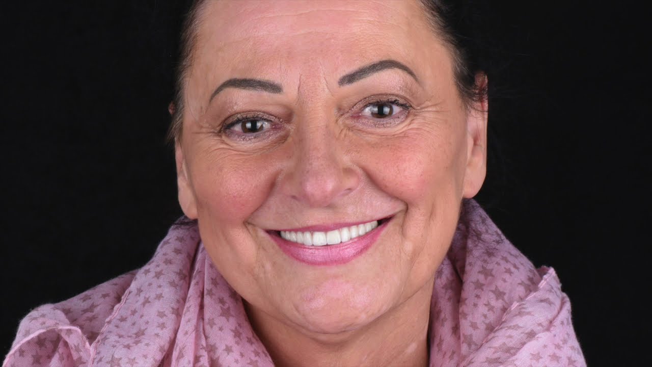 Postavljeni novi zubi sa puno optimizma i dobre energije