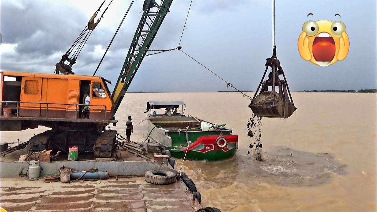 [278] Перевозка песка по реке Меконг во Вьетнаме