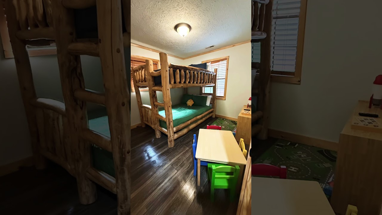 The top of a mountain is sometimes all your soul needs. 