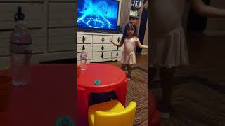 Alyssa singing let it go-frozen
