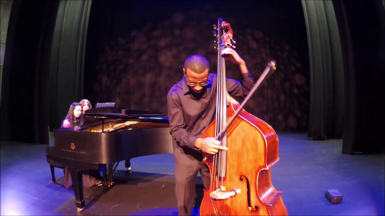 VC YOUNG ARTIST | Bassist Xavier Foley, 26 — 