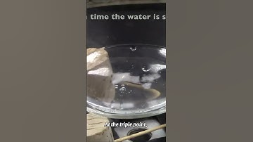 Water Can Boil AND Freeze?! 🤯 Triple Point Explained #science #shorts #facts