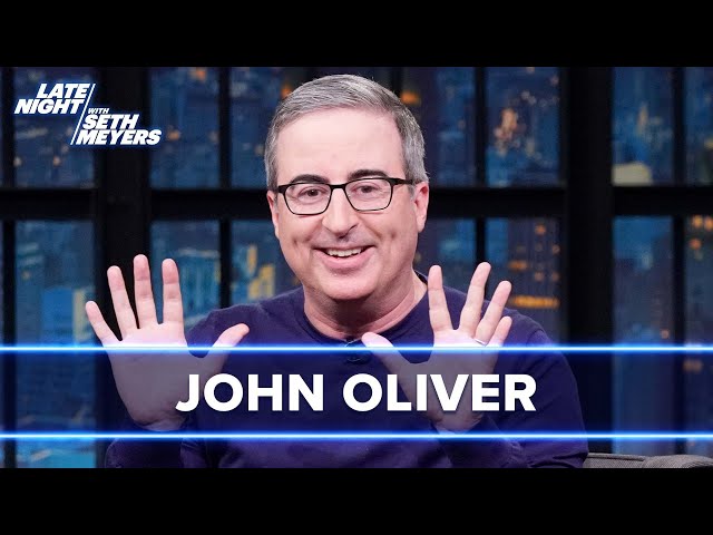 Seth Found Out He Lost a Writers Guild Award to John Oliver While on Stage Together class=