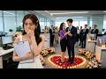她結婚三年只換來一張排班表,老公卻帶秘書浪遍歐洲!誰知苦心巴結的新總裁竟是前妻,等他後悔時,她早已讓他高攀不起!#逆袭 #打脸 #追妻火葬場