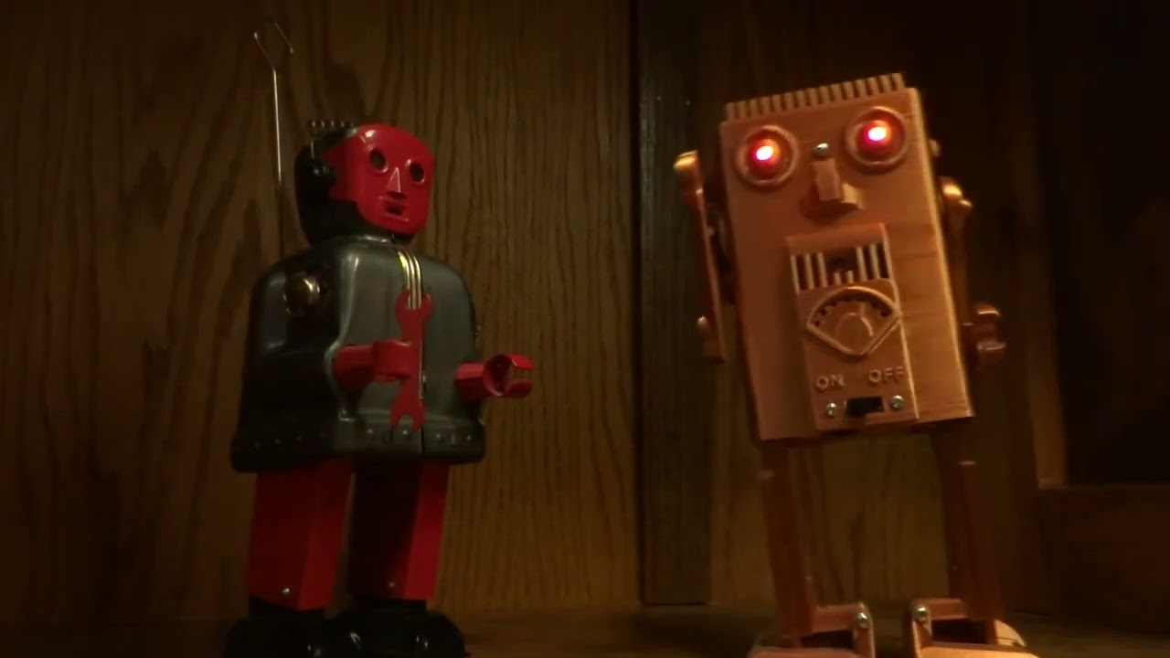 Robot Racing, series 2022 - RACES DELAYED - Mechanical Self-Balancing Walker by John Rigg